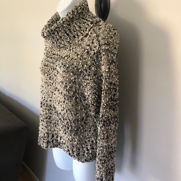 Moon River black tan white Metallic turtleneck Sweater size small - Picture 3 of 9